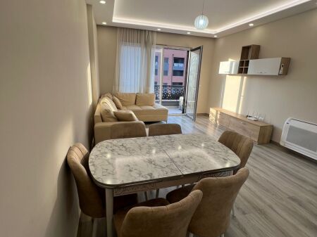 KAMEZ APARTAMENT ME QERA 1+1