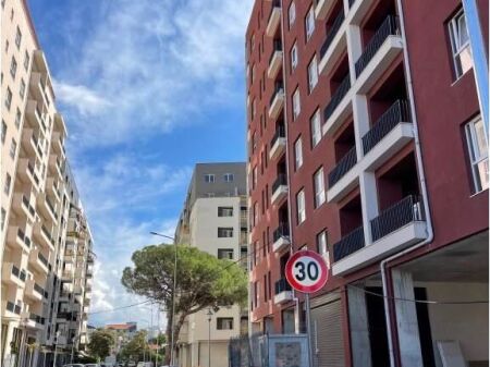 🏡 SHITET APARTAMENT 1+1 – AURA COMPLEX, RR. DRITAN HOXHA