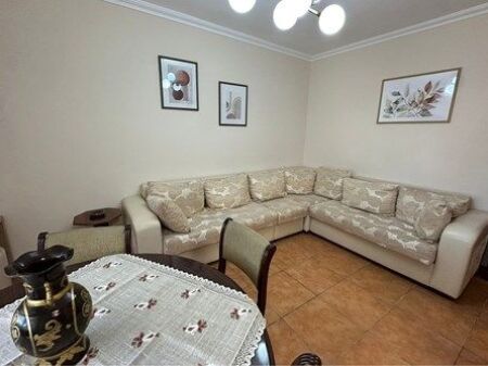 Apartament 2+1 per qira tek Rruga e Elbasanit!