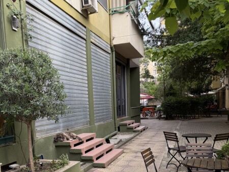 Rent | Ambjent Biznesi | Shkolla e Bashkuar | 1100 €/month
