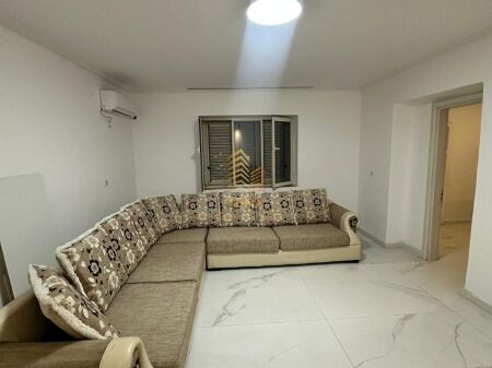 Qira, Apartament 1+1,Vasil Shanto, 45.000 Leke/muaj