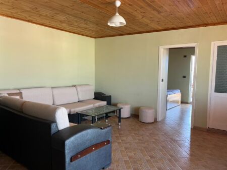 Qera | Apartament 1 + 1 | Kodra E. Priftit | 350 €/muaj