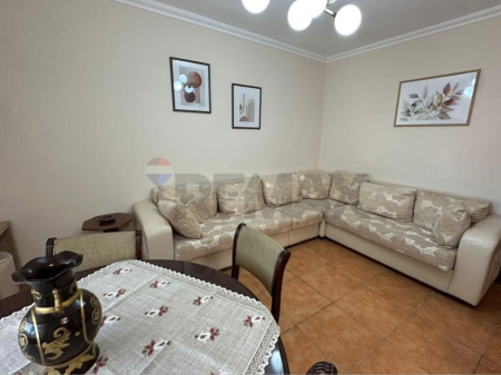 Apartament per qera 2+1+2 tek Rruga e Elbasanit
