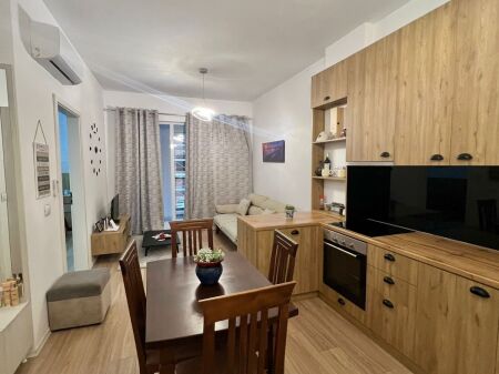 Qera | Apartament 1 + 1 | Stacioni i Trenit | 450 €/muaj