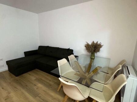APARTAMENT ME QERA 2+1 KONGRESI I MANASTIRIT 70.000 LEKE FH-76571