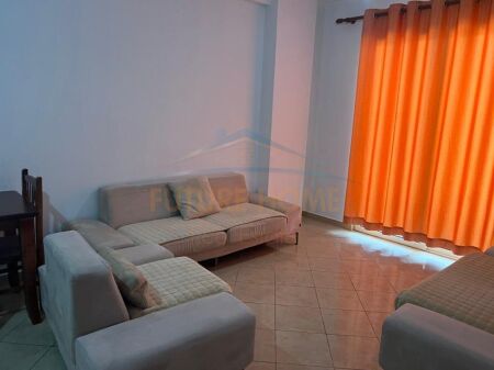 Shitet, Apartament 2+1, Kompleksi Tom Doshi, Shkozë.