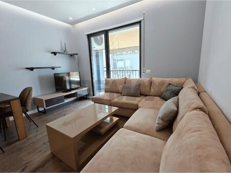 APARTAMENT 2+1+2, KINOSTUDIO