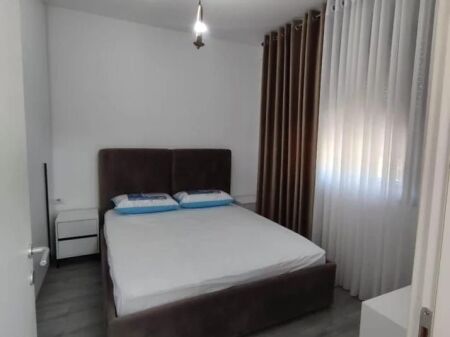Jepet Me Qera Apartament 1+1