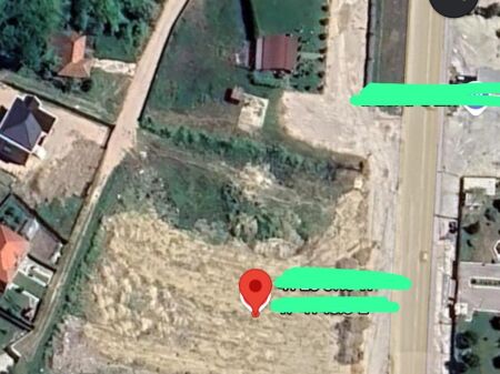 Shitet Toke ne Fushe Kruje/ Buze Autostrade