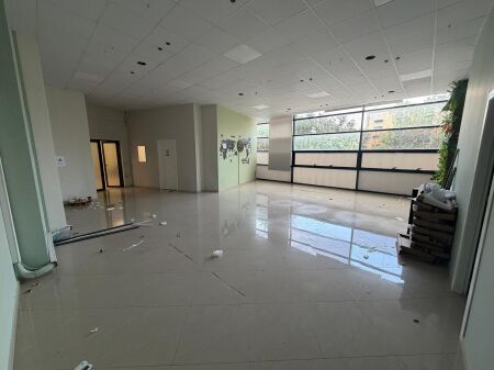 📣 OFFICE Space FOR RENT 📍 Opposite American Hospital 3, with a view of the main street ✨