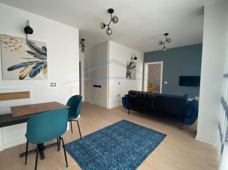 Qera, Apartament 1+1, Komuna e Parisit, Tiranë