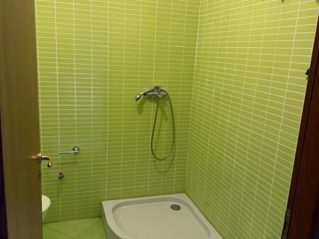 Apartament 2+1+ 2 me qera!