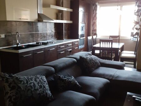 APARTAMENT ME QERA 2+1 IRFAN TOMINI 60.000 LEKE  FH-76822