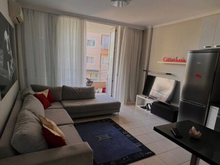 Apartament 1+1 + Post Parkimi me Qira liqeni i ThatëRrugës Peti