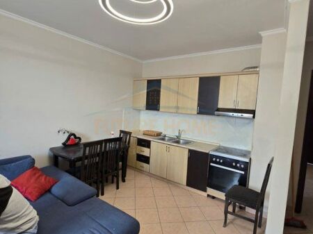 For sale, Apartment 2+1, Unaza e Re