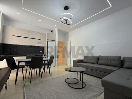 Shitet Apartament 1+1 tek Kodra e Diellit