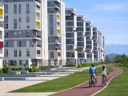 Shitet, Apartament 2+1+2, Univers City, Tiranë