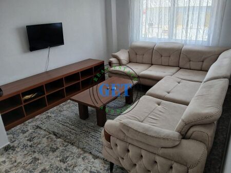 Jepet me qira, Apartament 1+1 ,Spitali Amerikan, Durrës