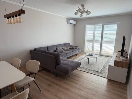 Appartamento 2+1+2 in vendita a Fresk, vicino al Ristorante Murages – Grande Balcone 14 m², 170.000 € 170.000 €