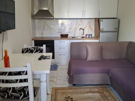 Apartament 1+1 me qira – Rruga Jordan Misja !