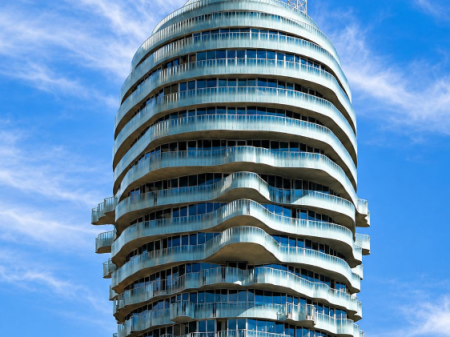 Shitet Apartament 1+1 – TIRANA'S ROCK, Sheshi Skënderbej