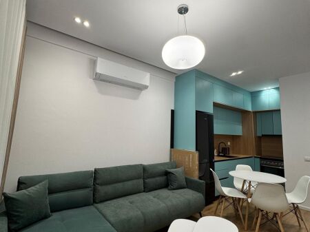 JEPET APARTAMENT ME QERA 1+1 ALI DEMI
