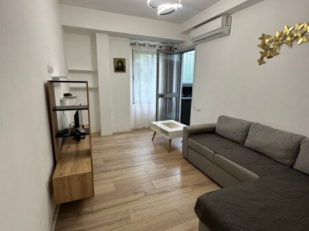 For rent 2+1 (converted) + Parking in Fresk 🏷️40,000 Leke