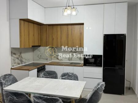 Qera | Apartament 2 + 1 | Rruga 5 Maji | 600 €/muaj