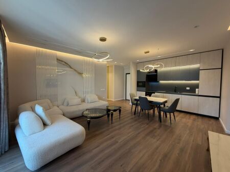 Apartament 2+1 per qira tek Komuna e Parisit.