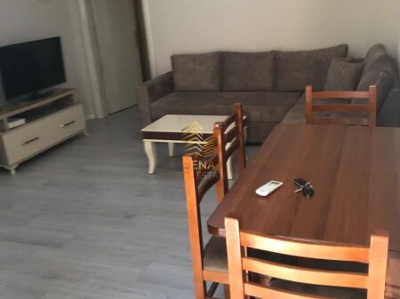 Affitto, Ingresso Privato 1+1+Posto Auto, Ex Mercato Elettrico, 40.000 Lek/mese