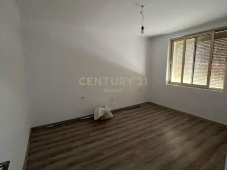 Appartamento 2+1 in affitto vicino a Myslym Shyri! 700 € /Mese
