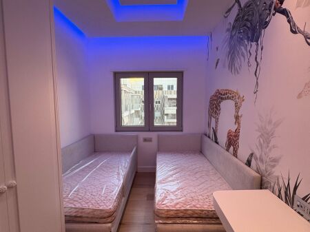 Appartamento Super Moderno 2+1 in Vendita 🏡  📍 Zogu i Zi - Complesso “Foleja e Gjelbër