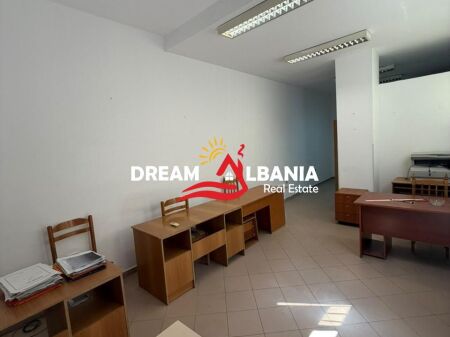 Office for Rent on Fortuzi Street – Tirana (42611550)