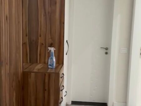 Apartament 1+1 në shitje në Astir prane Bar kafe Univers.