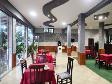 Business Premises for Rent – Porta e Dijes Street, Durres