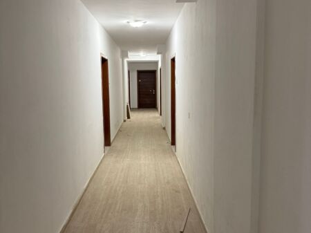 Appartamento 2+2+ balcone in vendita a Laprake