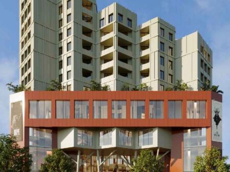 Apartment 2+1+2 Colonnade Dritan Hoxha Street for sale