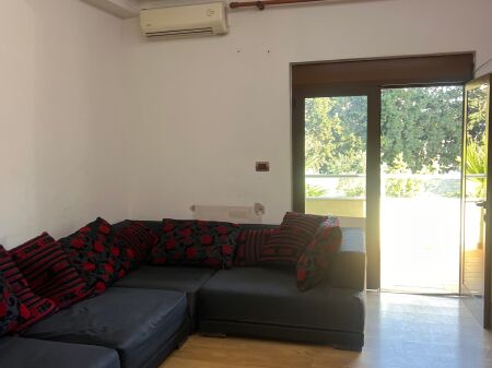 Jepet me qira 2+1+1 DON BOSKO PRANE VIZION PLUS 550 mije leke