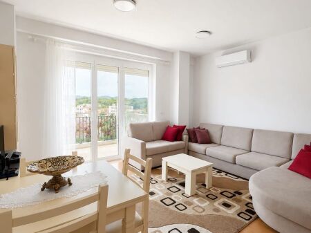 2+1 apartment for rent in Qytet Studenti at Ana Complex