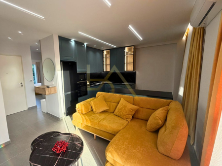 Shitet Apartament Luksoz – Uji i Ftohtë, Vlorë