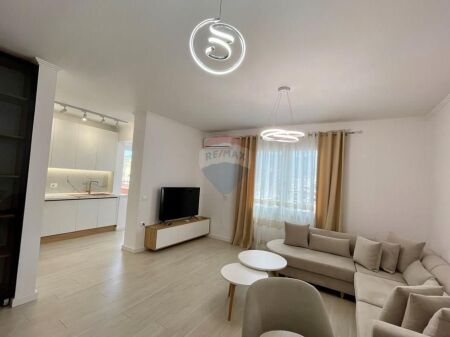 APARTAMENT 1+1 ME QIRA TEK PETRO NINI!