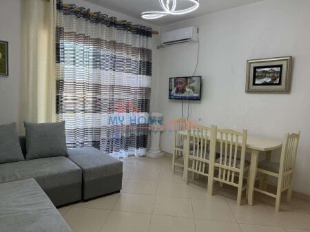 Apartament 2+1 me qera prane Inxhinieris se Ndertimit ne Tirane