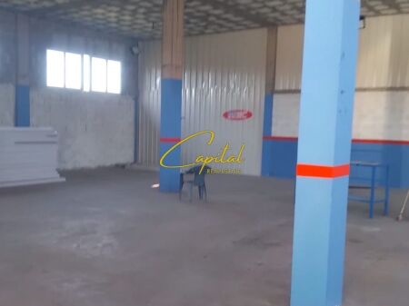 MAGAZZINI IN AFFITTO 350 M2 VORE 1.200 EURO