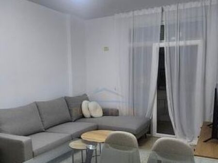 Qera, Apartament 1+1, Ish Ekspozita, Tiranë.