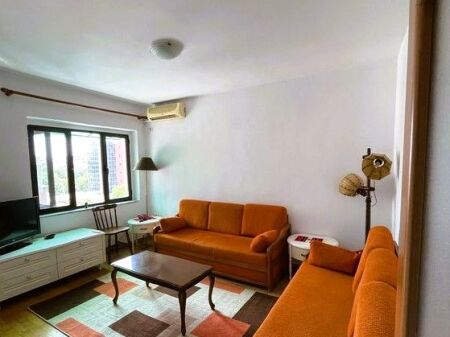 Appartamento 2+1 in affitto a Pazari Ri, Tirana - 550€ | 80 m²