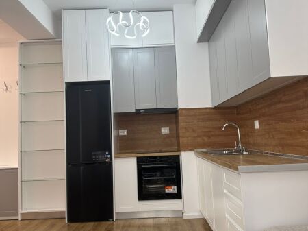 🏢Ne zonen e Ali Demit,Rezidenca Kadiu jepet me qera apartament 1+1,i sapo mobiluar.40,000Leke