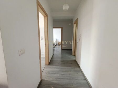 JEPET APARTAMENT 2+1+2 PER QIRA PRANE 21 DHJETORIT ! 650 € /Muaj