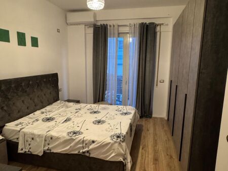 Jepet Apartament me qera