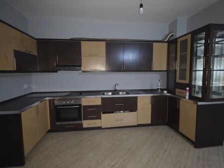 Qera | Apartament 2 + 1 | Rruga Kodra e Diellit | 450 €/muaj
