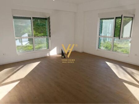 STUDIO APARTMENT FOR RENT AT ALI DEMI 27,000 LEKE